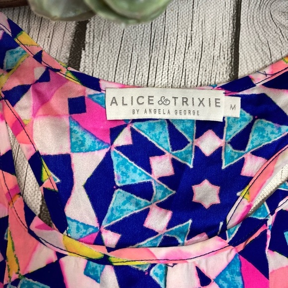 Alice & Trixie GeometricSilk Top - Picture 8 of 10